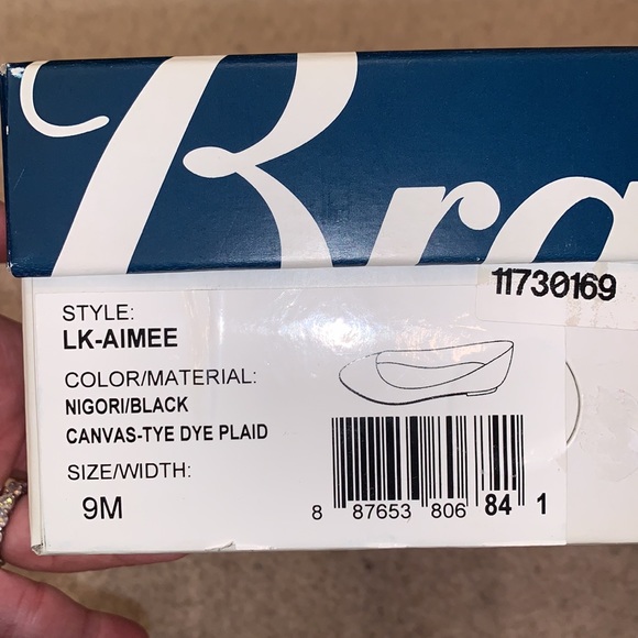 Lucky Brand Shoes - Picture 3 of 8